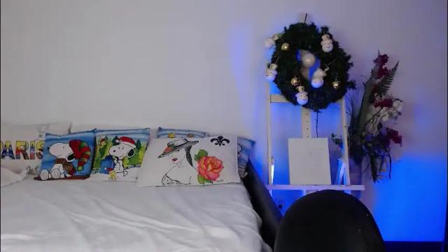 Image 2 of alma_art_ Stream on Chaturbate on 26 days ago