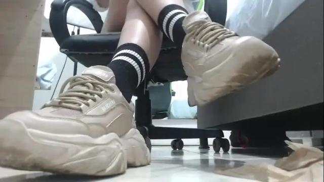 Image 12 of alma_fenix Stream on Chaturbate on 1 month ago