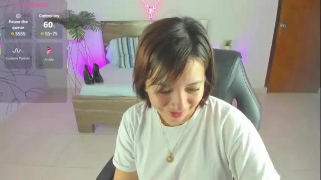 Image 11 of alma_fenix Stream on Chaturbate on 1 month ago