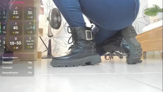 Image 8 of alma_fenix Stream on Chaturbate on 1 month ago
