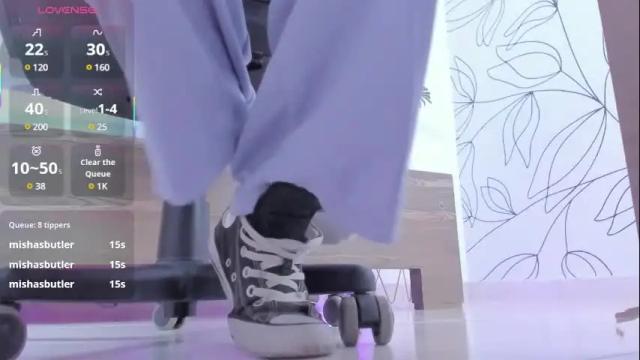 Image 10 of alma_fenix Stream on Chaturbate on 19 days ago