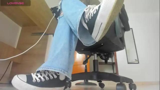 Image 10 of alma_fenix Stream on Chaturbate on 17 days ago