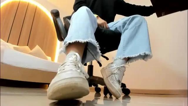 Image 4 of alma_fenix Stream on Chaturbate on 25 days ago