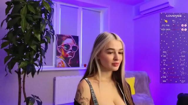 Thumbnail 3, alma_gray's Stream at Chaturbate, 18 months ago