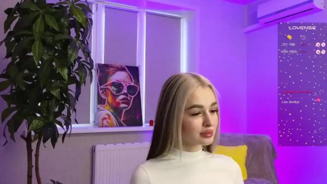 Image 4 of alma_gray Stream on Chaturbate on 17 months ago
