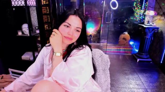 Image 12 of alma_pearl Stream on Chaturbate on 1 month ago