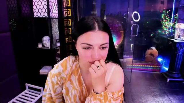 Thumbnail 3, alma_pearl's Stream at Chaturbate, 26 days ago