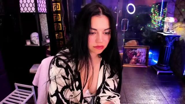 Image 8 of alma_pearl Stream on Chaturbate on 10 days ago