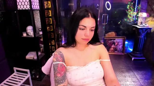 Image 8 of alma_pearl Stream on Chaturbate on 9 days ago