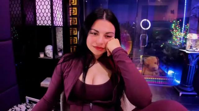 Image 6 of alma_pearl Stream on Chaturbate on 1 month ago