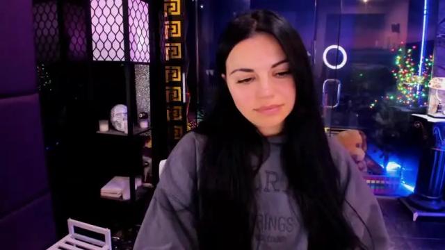 Image 10 of alma_pearl Stream on Chaturbate on 1 month ago