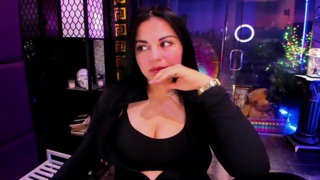 Image 12 of alma_pearl Stream on Chaturbate on 1 month ago