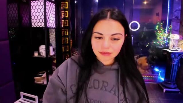 Image 10 of alma_pearl Stream on Chaturbate on 12 days ago