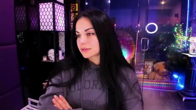 Image 6 of alma_pearl Stream on Chaturbate on 10 days ago