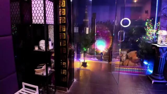 Image 7 of alma_pearl Stream on Chaturbate on 8 days ago