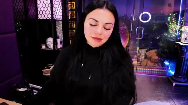 Image 12 of alma_pearl Stream on Chaturbate on 5 days ago