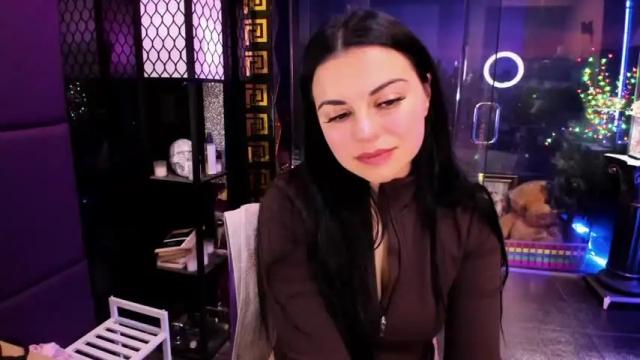 Image 6 of alma_pearl Stream on Chaturbate on 2 days ago