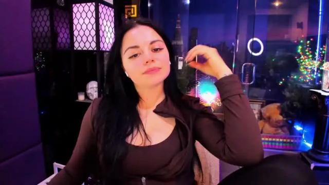 Image 4 of alma_pearl Stream on Chaturbate on 1 month ago