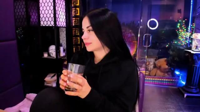 Thumbnail 1, alma_pearl's Stream at Chaturbate, 18 days ago