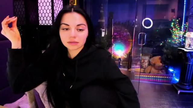 Image 8 of alma_pearl Stream on Chaturbate on 1 month ago