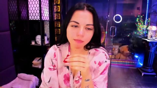 Image 12 of alma_pearl Stream on Chaturbate on 1 month ago