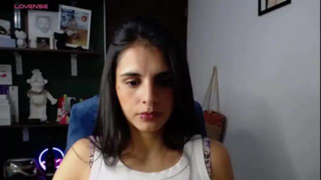 Image 6 of alma_sweet Stream on Chaturbate on 13 days ago