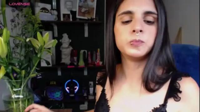 Image 4 of alma_sweet Stream on Chaturbate on 2 months ago