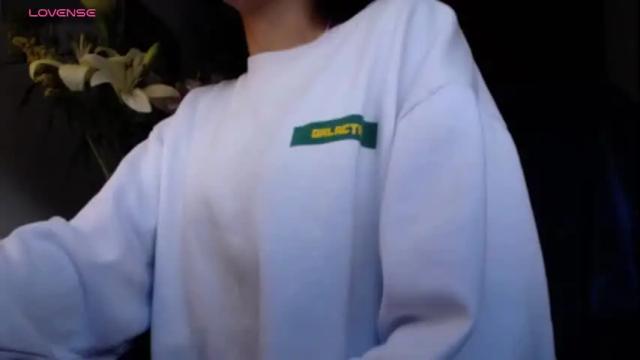 Image 8 of alma_sweet Stream on Chaturbate on 2 months ago