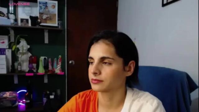 Image 2 of alma_sweet Stream on Chaturbate on 2 months ago