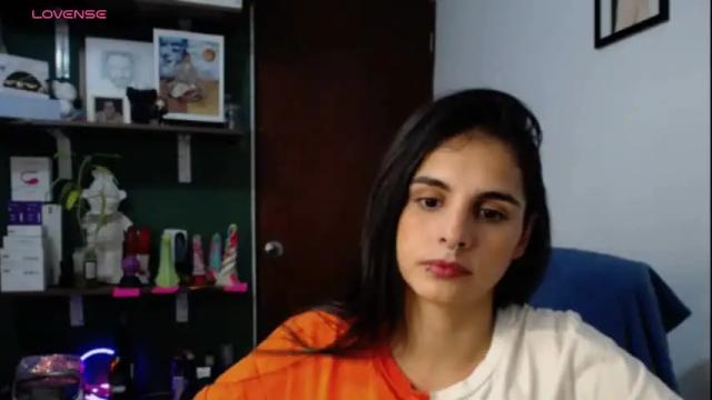 Image 6 of alma_sweet Stream on Chaturbate on 2 months ago