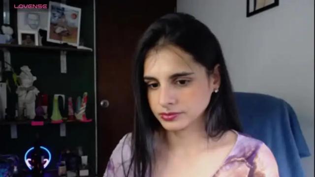 Image 8 of alma_sweet Stream on Chaturbate on 1 month ago