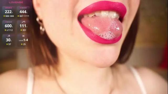 Image 11 of alma_yammy Stream on Chaturbate on 1 month ago