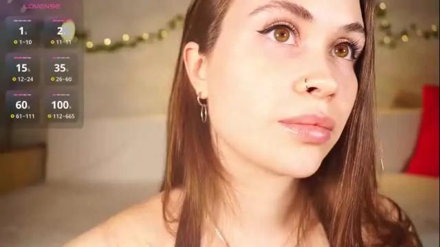Image 4 of alma_yammy Stream on Chaturbate on 1 month ago