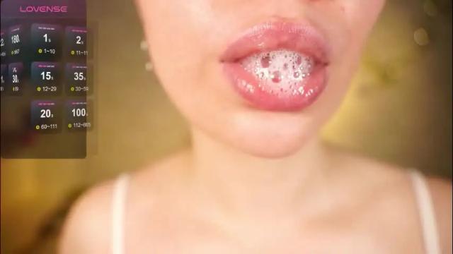 Image 10 of alma_yammy Stream on Chaturbate on 1 month ago