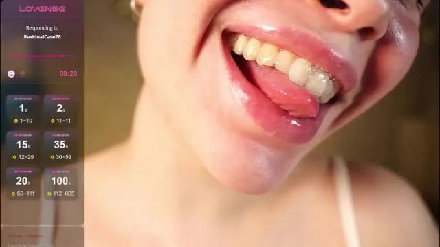 Image 3 of alma_yammy Stream on Chaturbate on 1 month ago