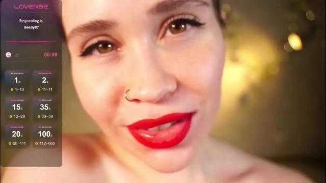 Image 4 of alma_yammy Stream on Chaturbate on 29 days ago