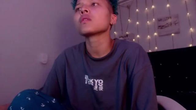 Image 3 of alman_femdom Stream on Chaturbate on 17 months ago