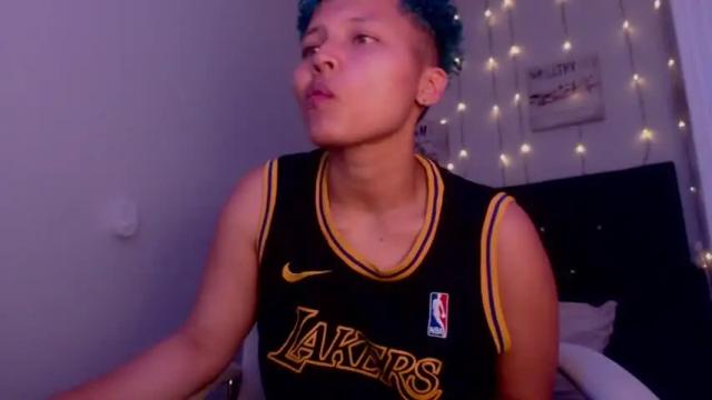 Image 12 of alman_femdom Stream on Chaturbate on 17 months ago