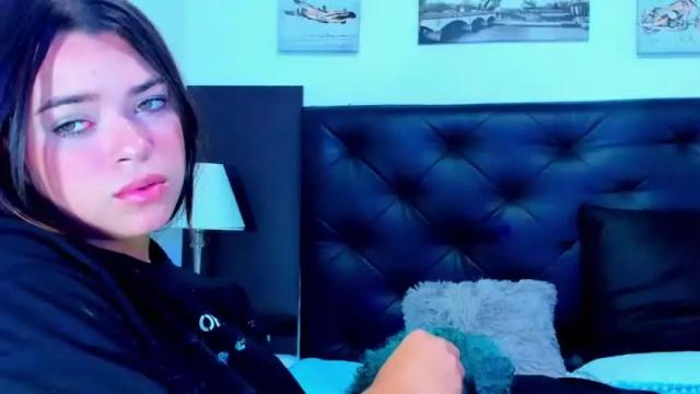 Image 6 of alman_femdom Stream on Chaturbate on 17 months ago