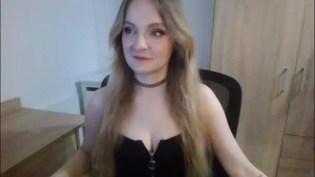 Image 2 of almanature Stream on Chaturbate on 2 months ago