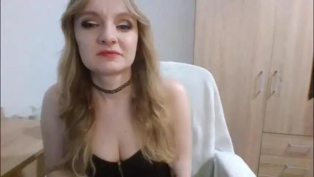 Image 3 of almanature Stream on Chaturbate on 2 months ago