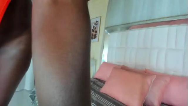 Image 6 of almasaennz Stream on Chaturbate on 2 months ago