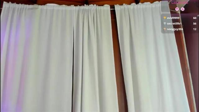 Image 2 of almasaennz Stream on Chaturbate on 16 hours ago