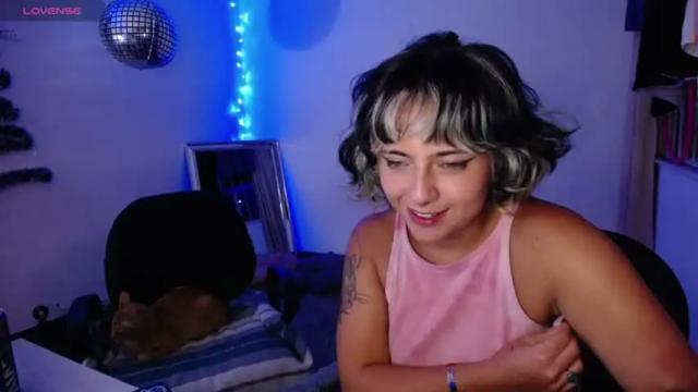 Thumbnail 2, almawhite420's Stream at Chaturbate, 12 months ago