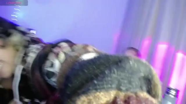 Thumbnail 1, almawhite420's Stream at Chaturbate, 16 months ago