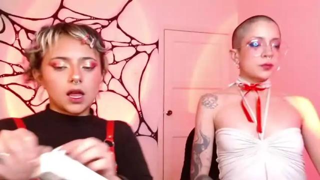 Thumbnail 1, almawhite420's Stream at Chaturbate, 14 months ago