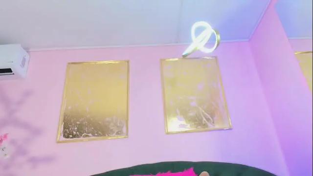 Image 11 of almendraevans Stream on Chaturbate on 1 month ago