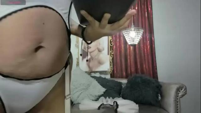 Image 4 of almesexy Stream on Chaturbate on 16 days ago