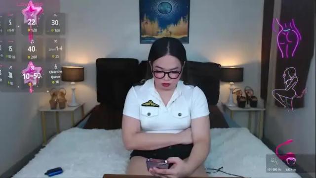 Image 6 of almirablont13 Stream on Chaturbate on 2 months ago