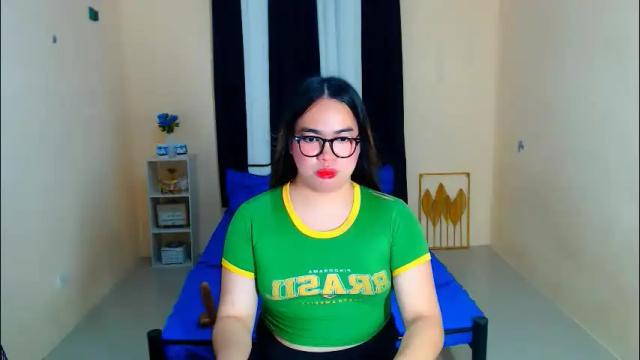 Image 11 of almirablont13 Stream on Chaturbate on 1 month ago